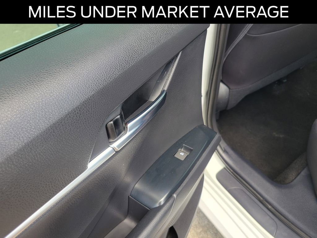 Used 2020 Toyota Camry LE FWD image 13