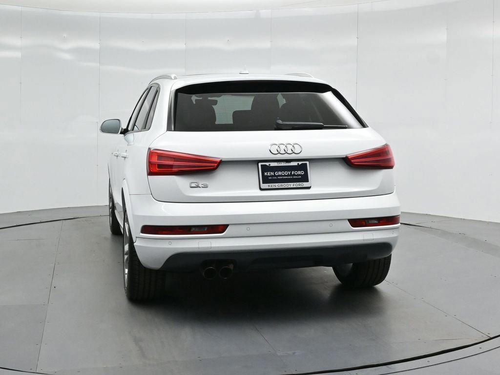 Used 2018 Audi Q3 2.0T Premium image 16