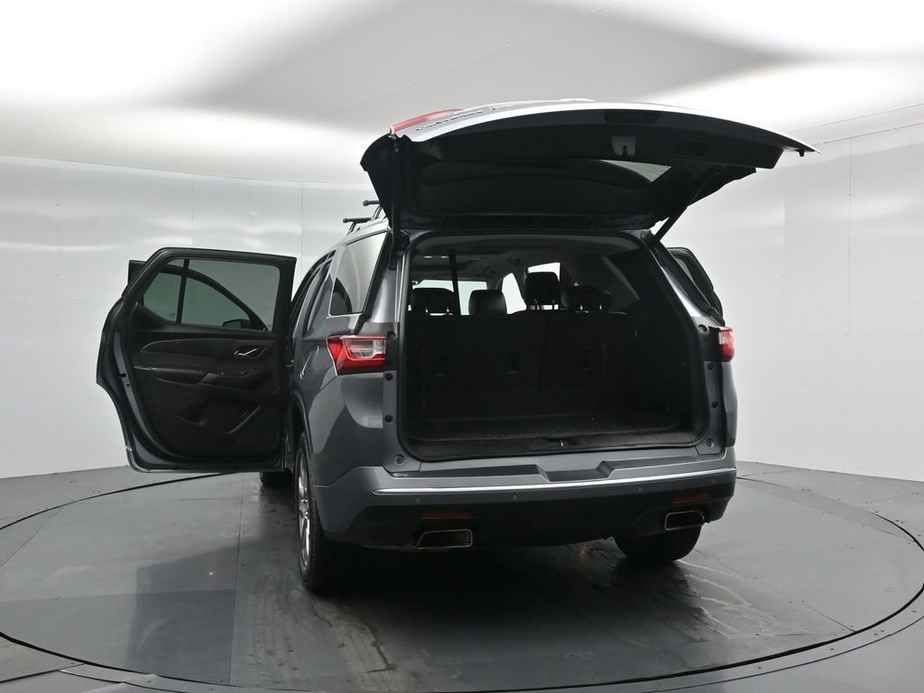 Used 2018 Chevrolet Traverse Premier image 61