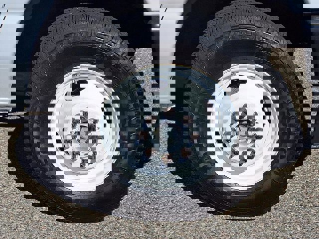 Certified 2022 Ford E-350 and Econoline 350 Super Duty image 33