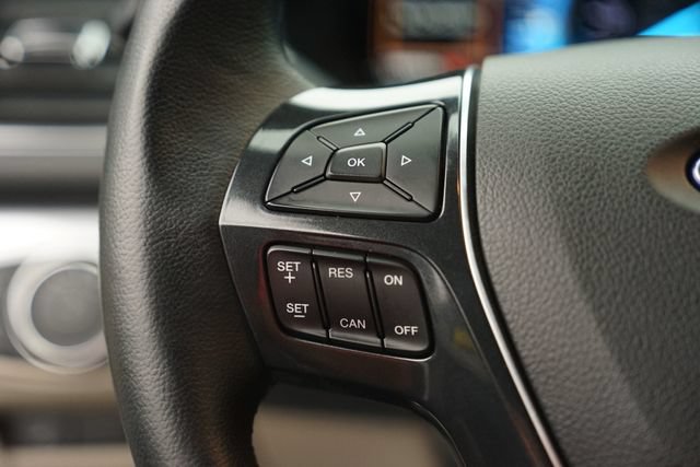 Certified 2018 Ford Explorer Limited AWD/4WD image 24