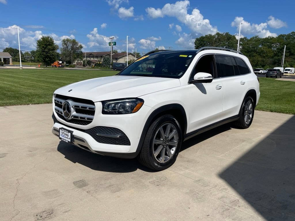 Used 2023 Mercedes-Benz GLS 450 4MATIC image 2