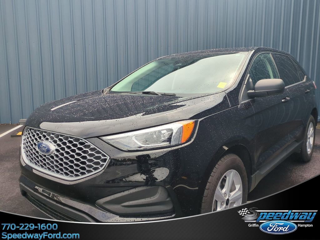 Certified 2024 Ford Edge SE