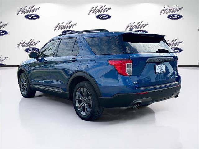 Certified 2022 Ford Explorer XLT w/ Equipment Group 202A AWD/4WD image 6