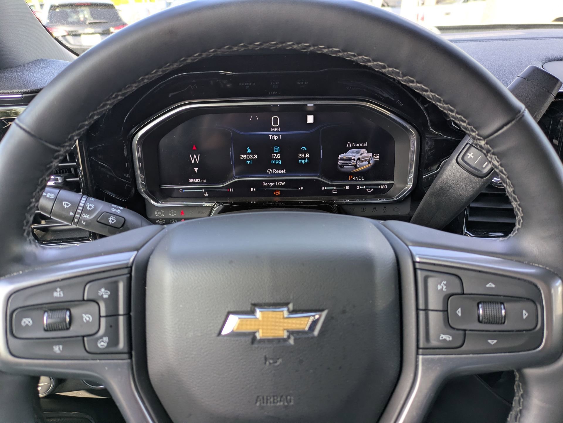 Used 2023 Chevrolet Silverado 1500 LT AWD/4WD image 32
