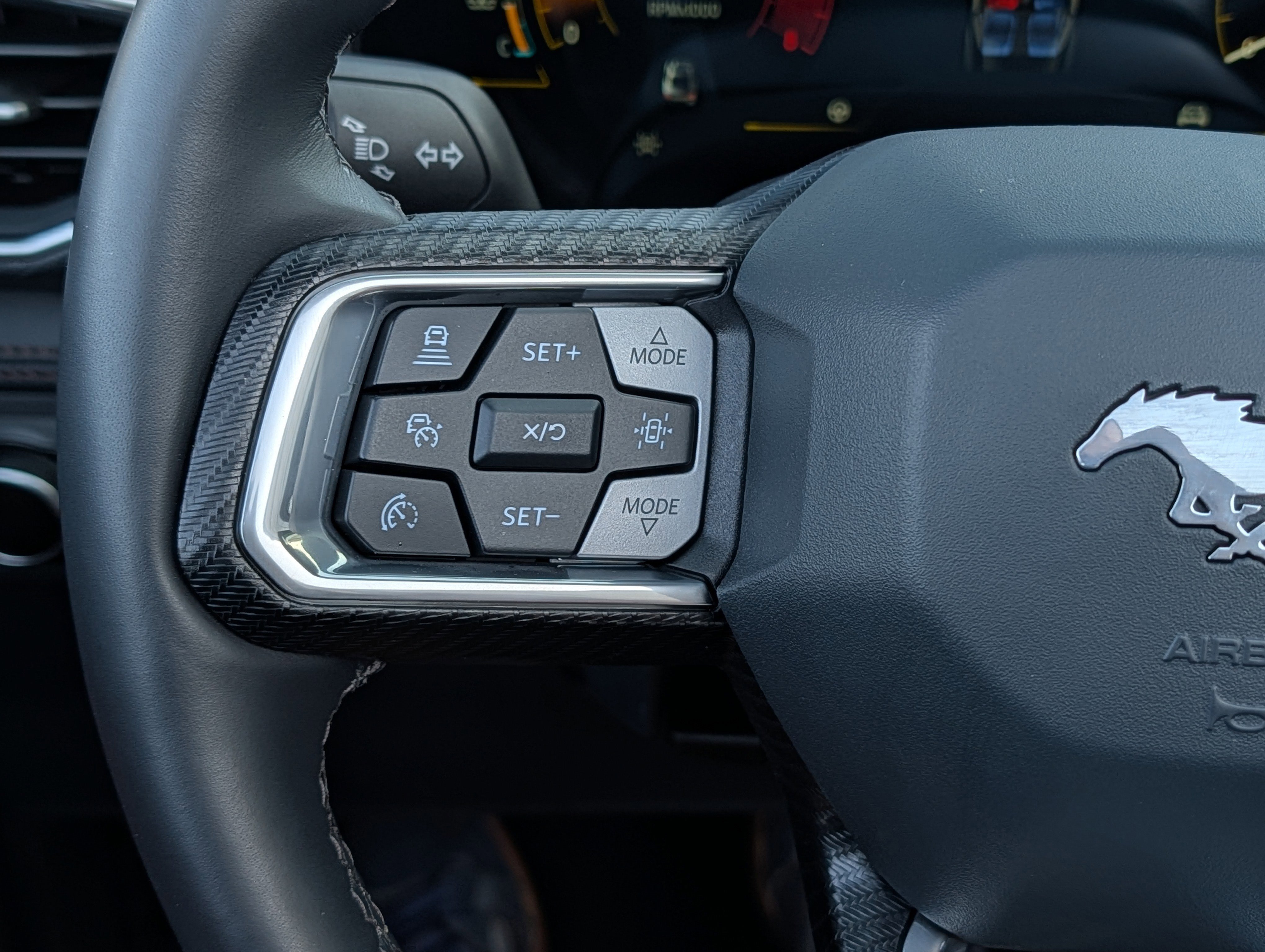 Certified 2025 Ford Mustang Premium image 20