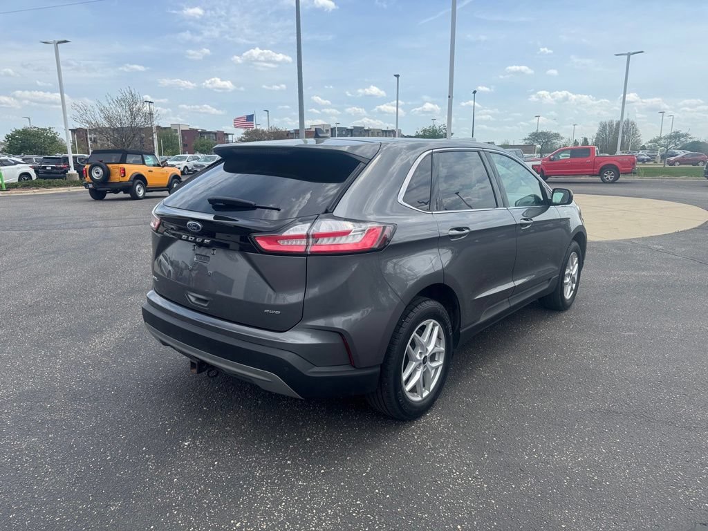 Certified 2024 Ford Edge SEL w/ Convenience Package AWD/4WD image 5