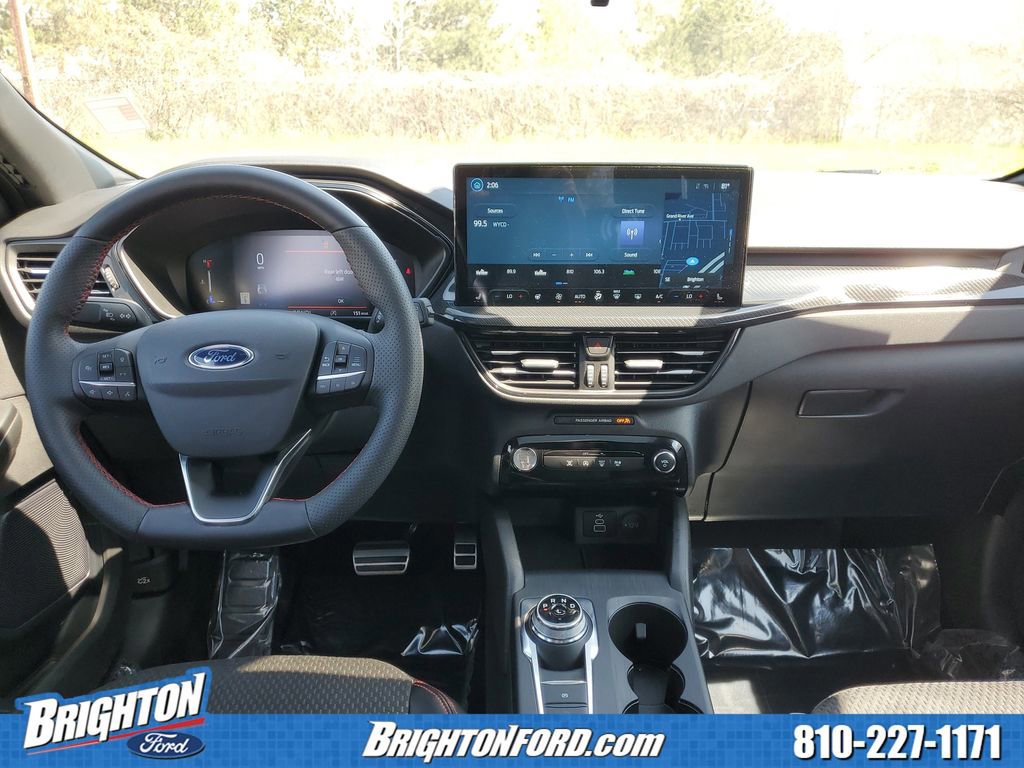 Certified 2024 Ford Escape ST-Line w/ Tech Pack #1 AWD/4WD image 15