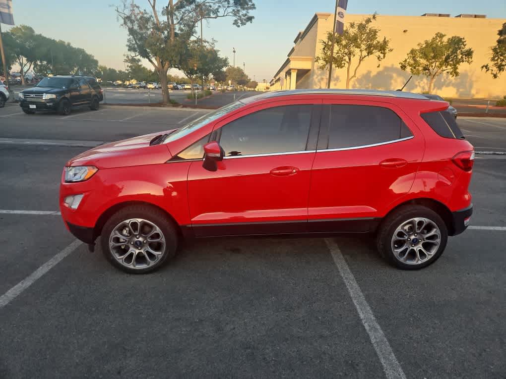 Certified 2020 Ford EcoSport Titanium AWD/4WD image 4