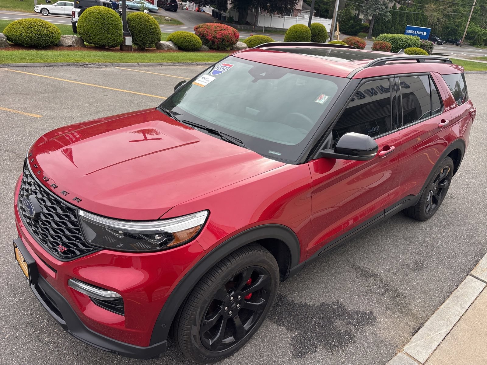 Certified 2023 Ford Explorer ST w/ Equipment Group 401A AWD/4WD image 7