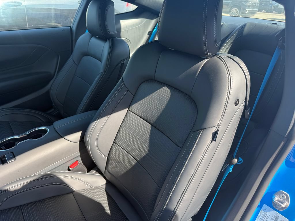 Certified 2026 Ford Mustang GT Premium RWD image 3