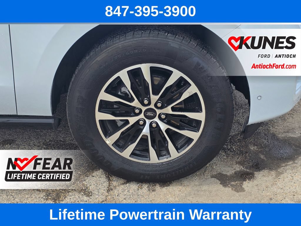 Certified 2025 Ford Expedition Platinum AWD/4WD image 9