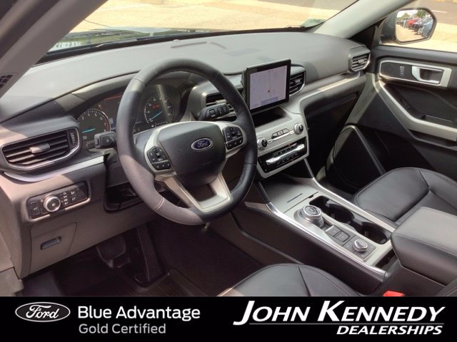 Certified 2023 Ford Explorer XLT w/ Equipment Group 202A AWD/4WD image 9