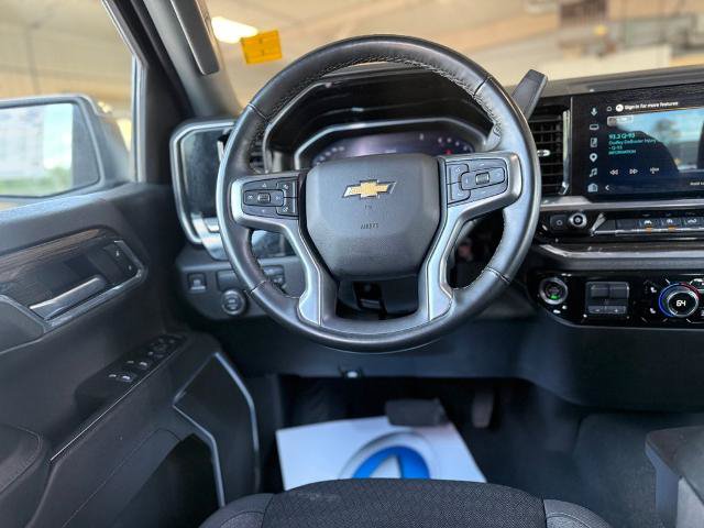 Used 2025 Chevrolet Silverado 1500 LT RWD image 14