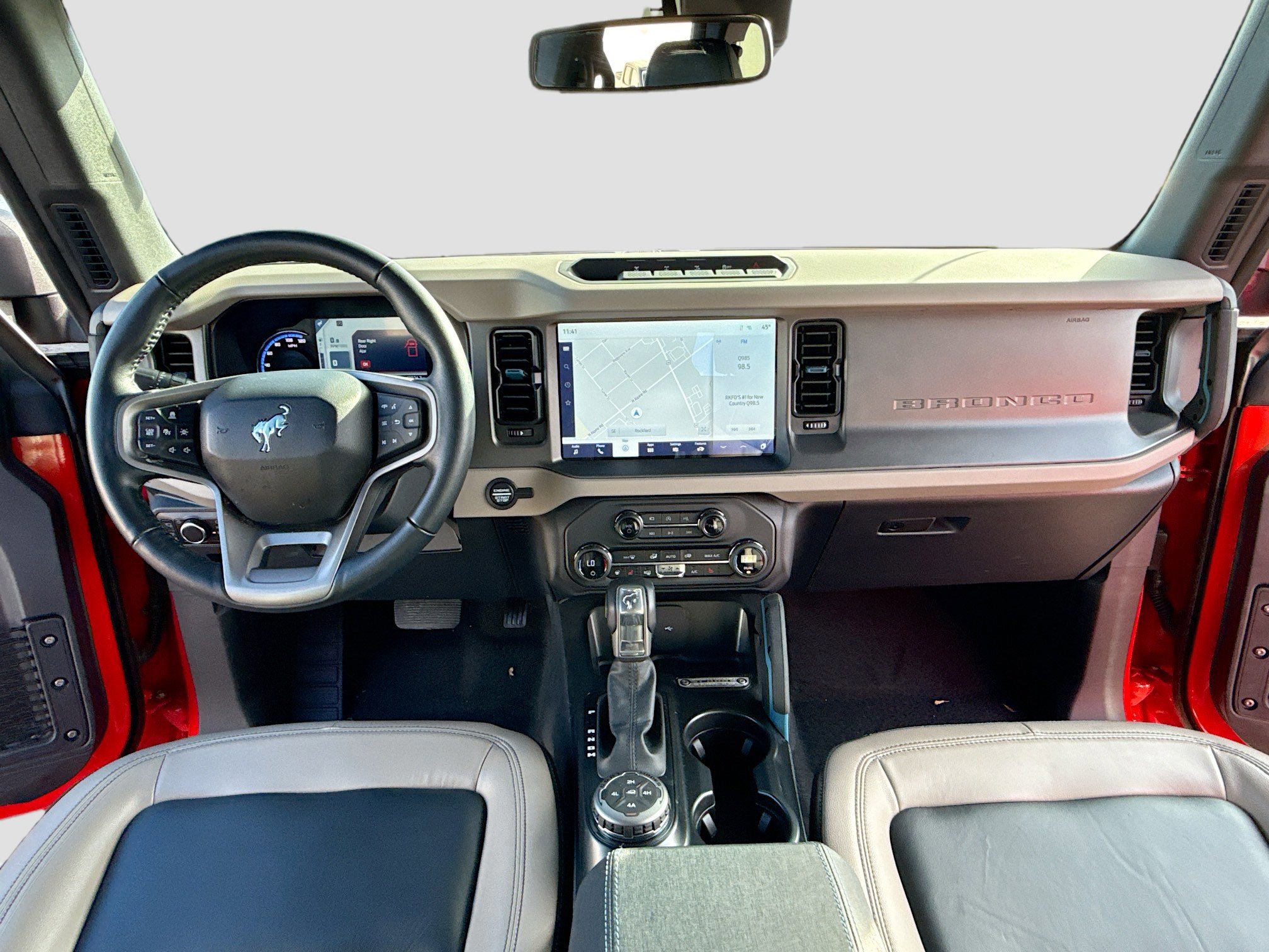 Certified 2024 Ford Bronco Wildtrak image 4