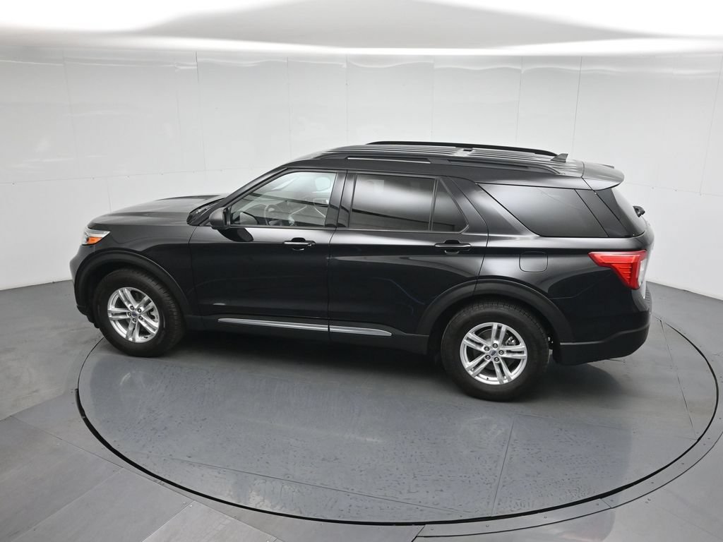 Certified 2022 Ford Explorer XLT RWD image 41