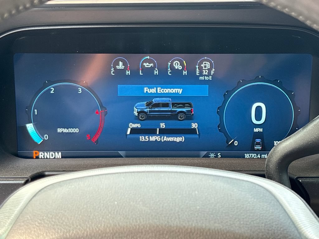 Certified 2025 Ford F250 Platinum w/ Platinum Plus Package AWD/4WD image 23
