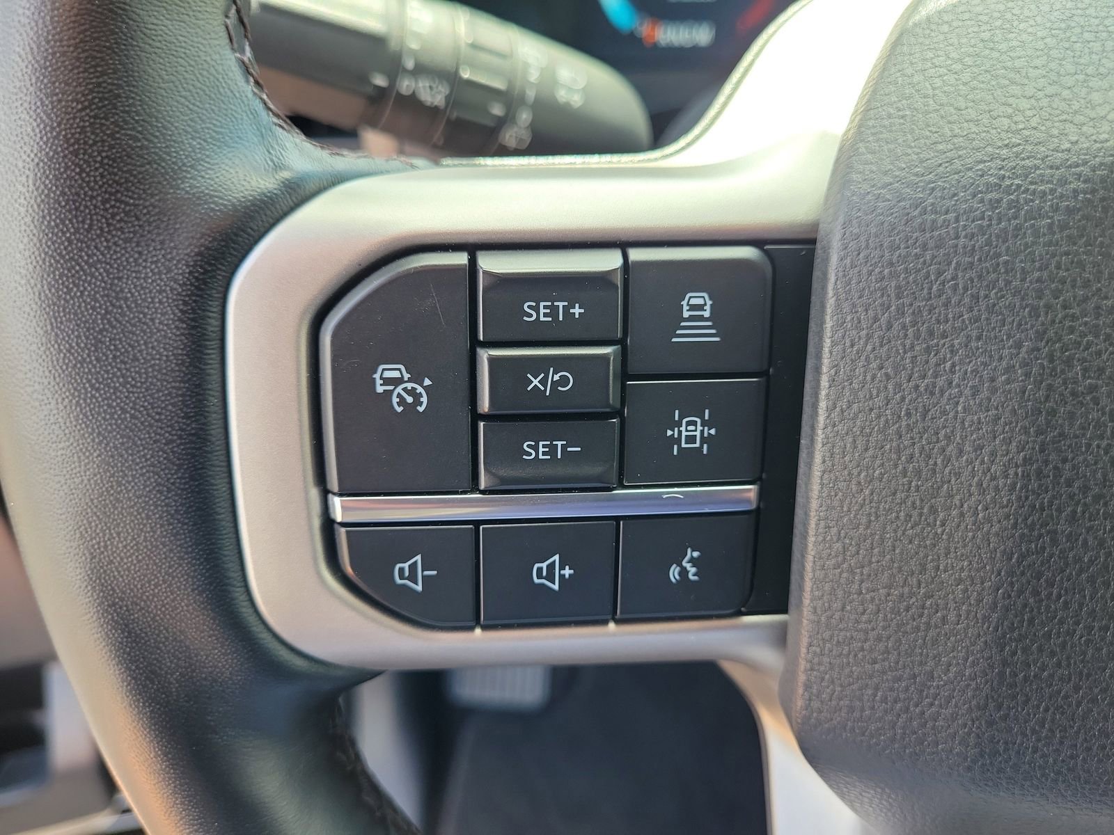 Certified 2022 Ford Expedition Limited RWD image 21
