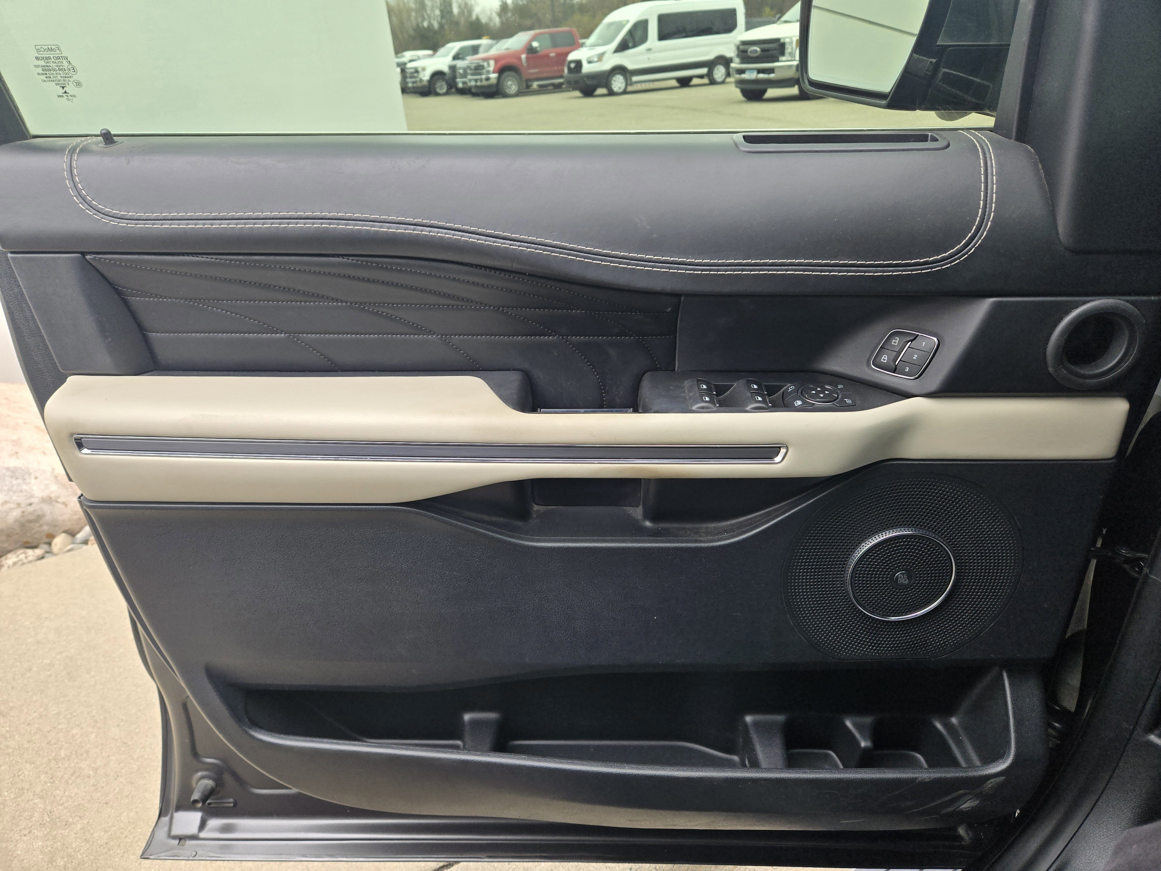 Certified 2021 Ford Expedition Platinum image 21