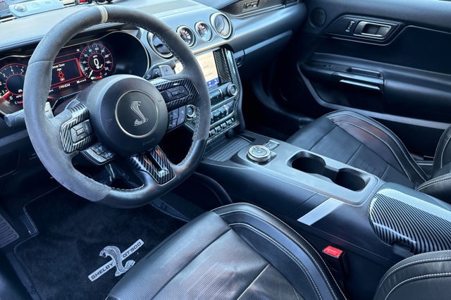 Certified 2020 Ford Mustang Shelby GT500 w/ Technology Package image 9