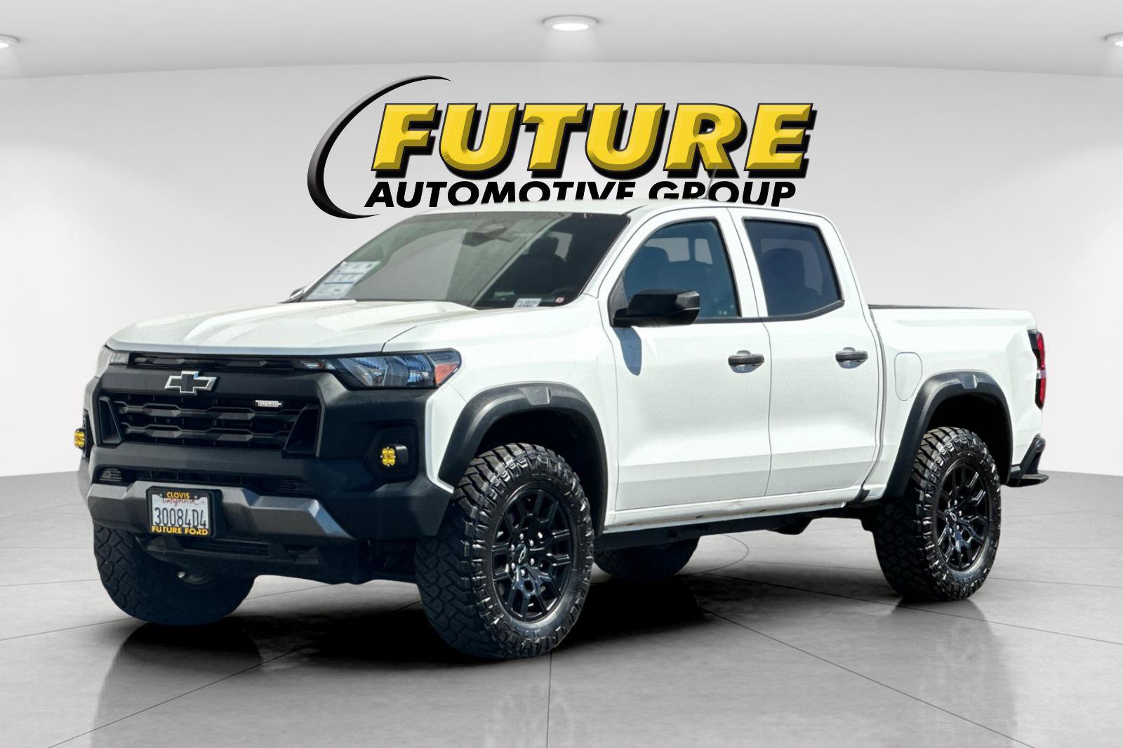 Used 2024 Chevrolet Colorado Trail Boss w/ Advanced Trailering Package AWD/4WD image 7