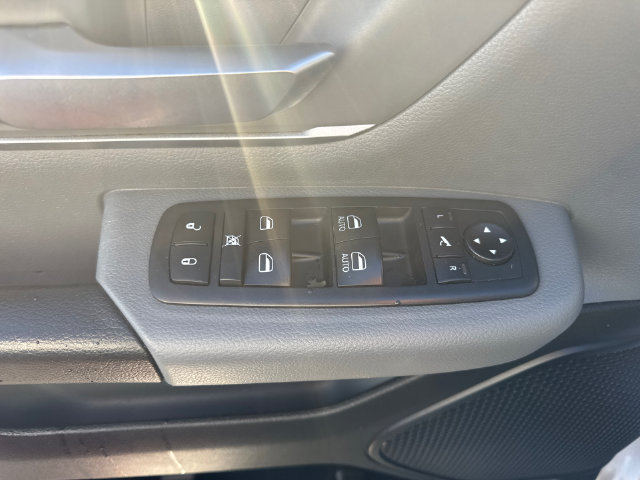 Used 2020 RAM 1500 Big Horn AWD/4WD image 12