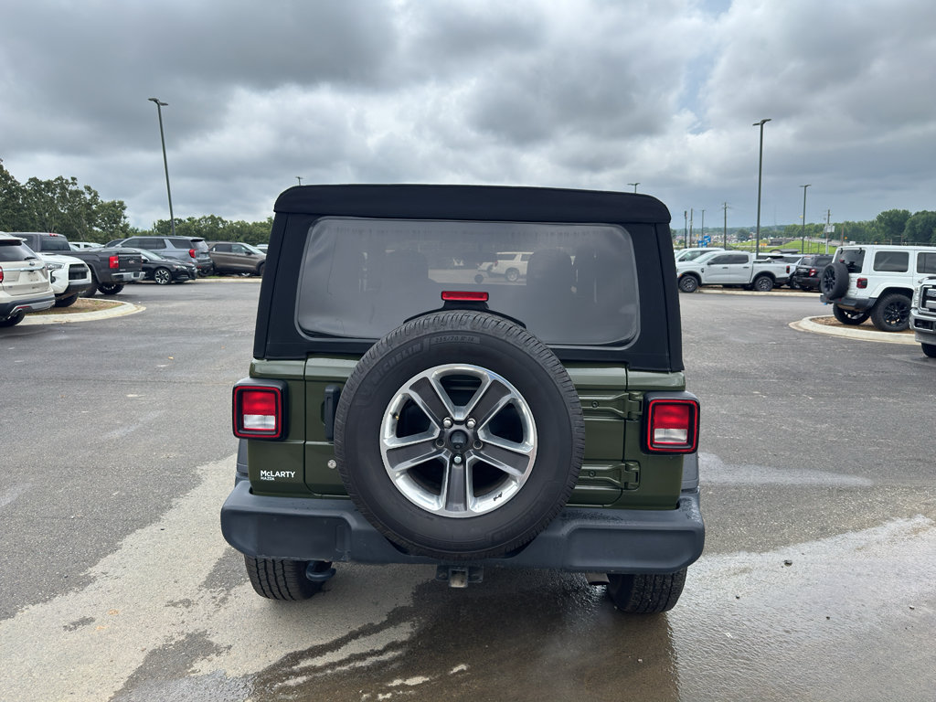 Used 2021 Jeep Wrangler Sport AWD/4WD image 6