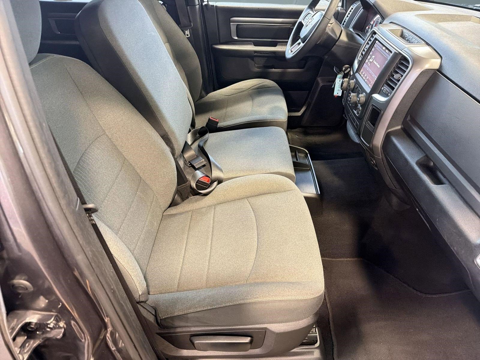 Used 2021 RAM 1500 Classic Warlock w/ Electronics Group AWD/4WD image 26