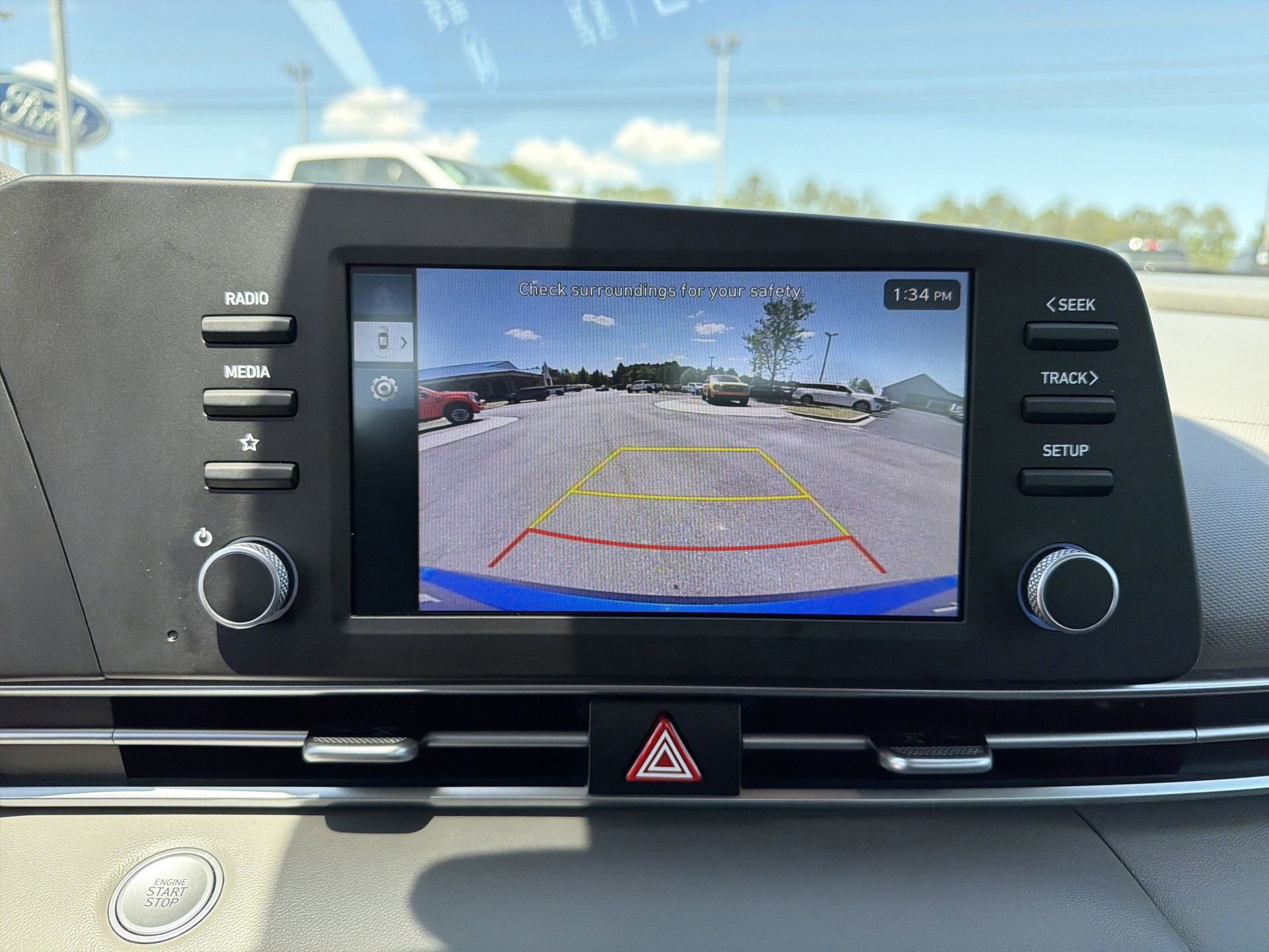 Used 2025 Hyundai Elantra Sport image 12