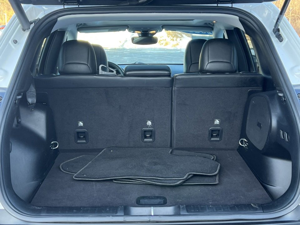 Used 2021 Jeep Cherokee Limited image 40