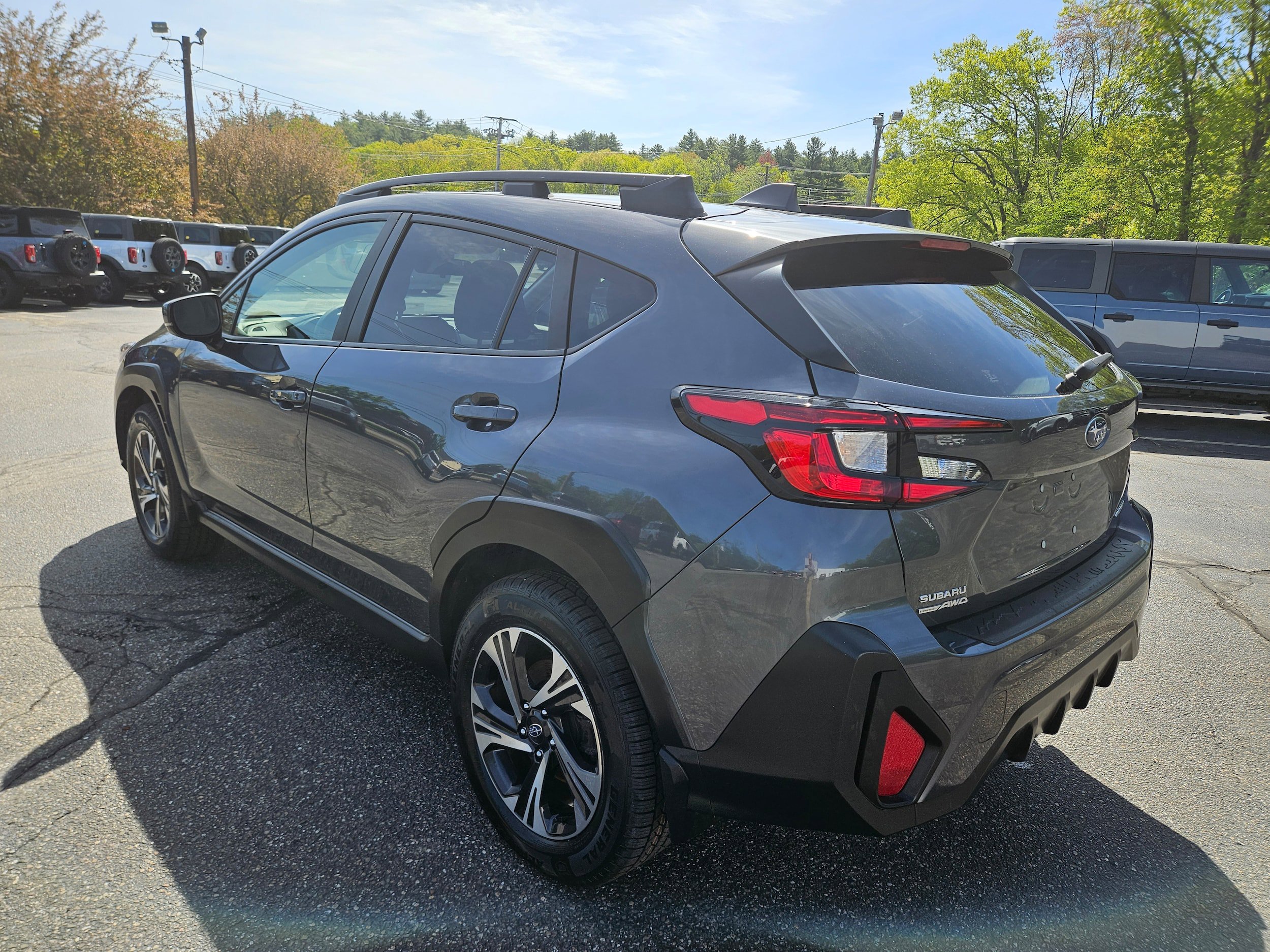 Used 2024 Subaru Crosstrek 2.0i Premium AWD/4WD image 7