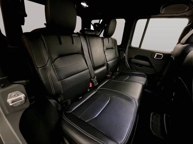 Used 2022 Jeep Wrangler Unlimited Sahara w/ Cold Weather Group AWD/4WD image 26