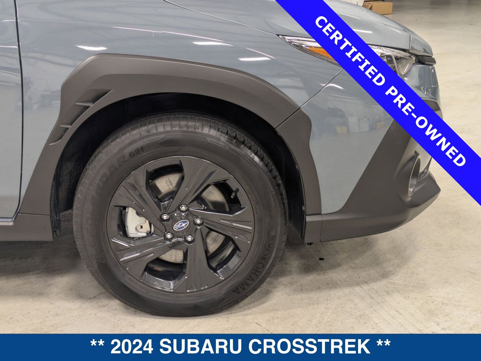 Used 2024 Subaru Crosstrek 2.0i w/ Crosstrek Mirror Package image 11