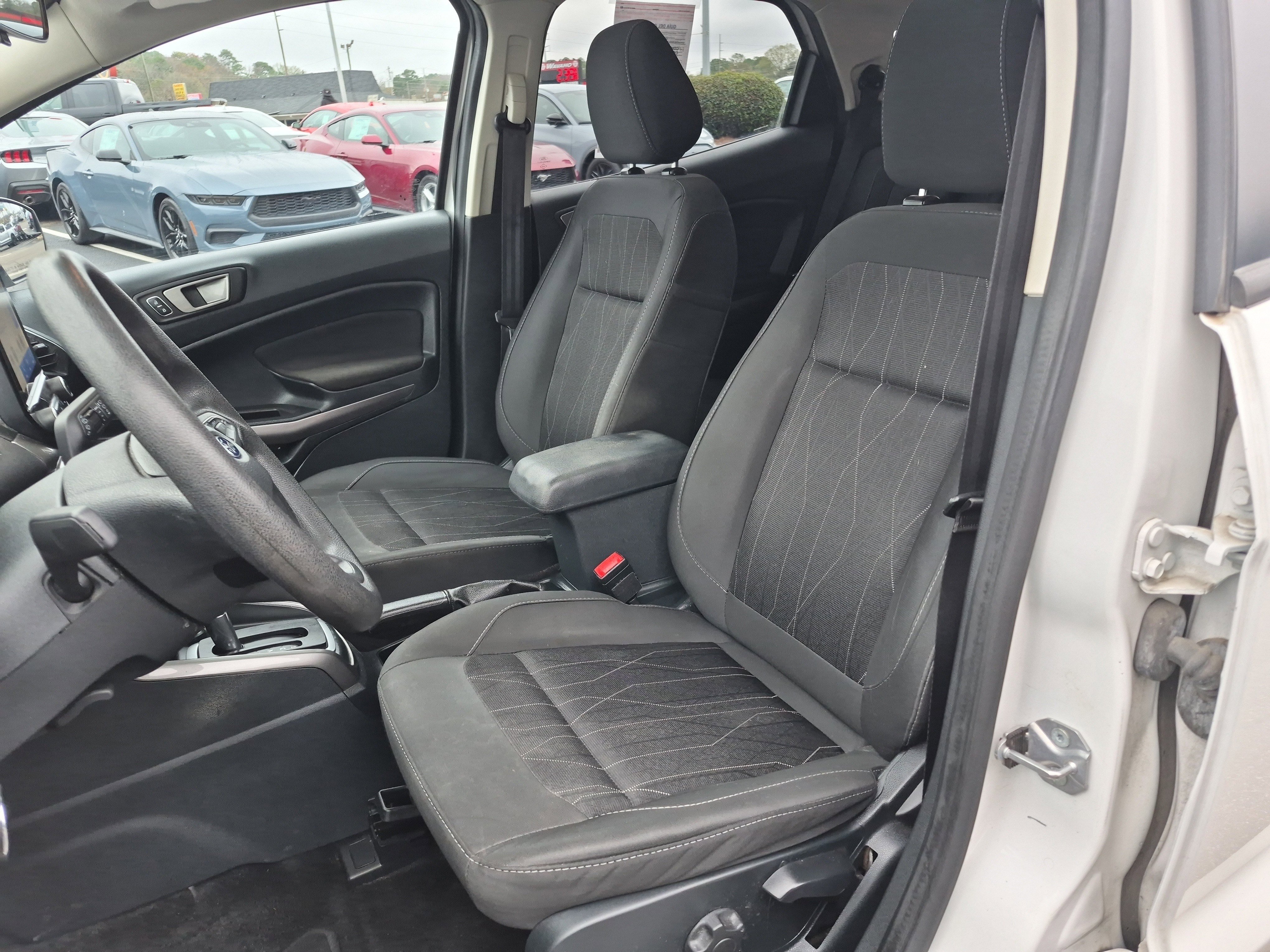 Certified 2021 Ford EcoSport SE image 10