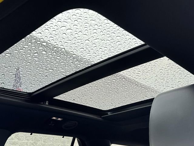 Certified 2025 Ford Explorer ST AWD/4WD image 28
