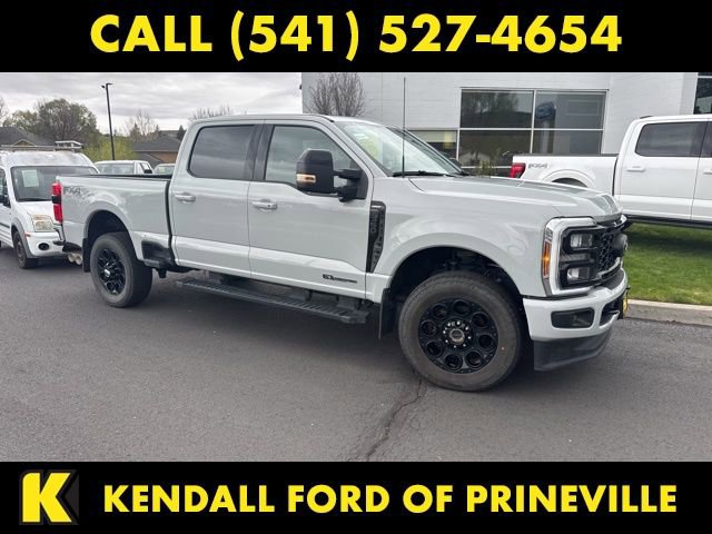 Certified 2025 Ford F350 Lariat w/ Black Appearance Package