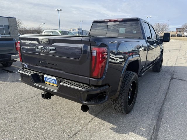 Used 2024 GMC Sierra 2500 Denali Ultimate image 4