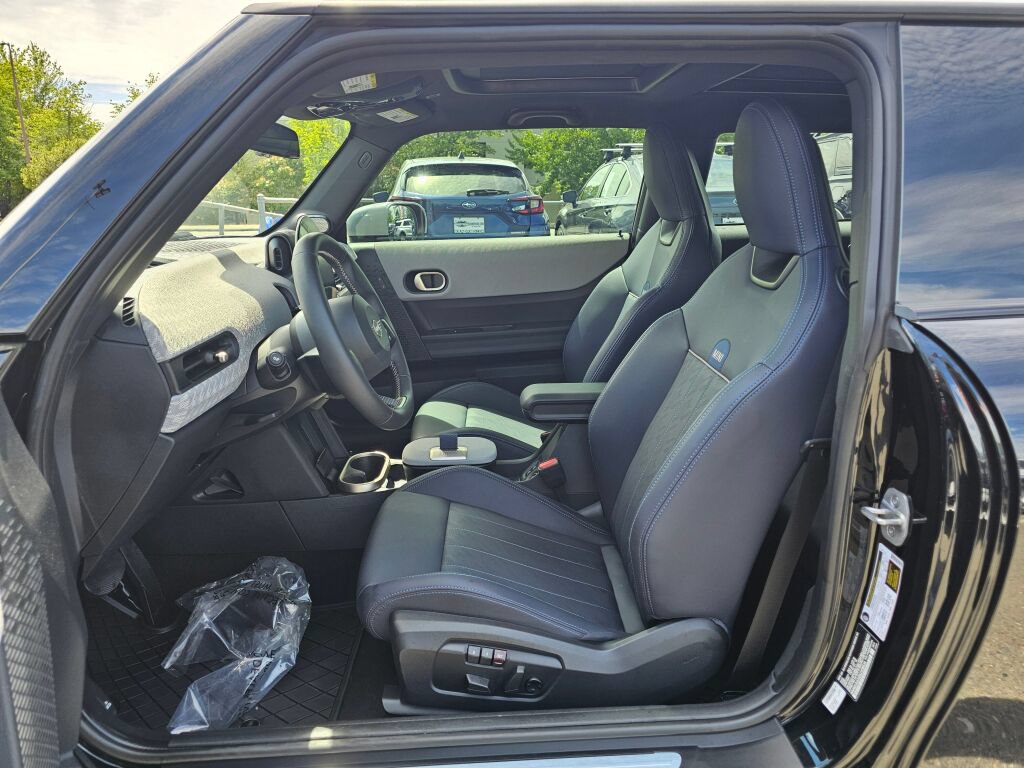 Used 2025 MINI Cooper S FWD image 15