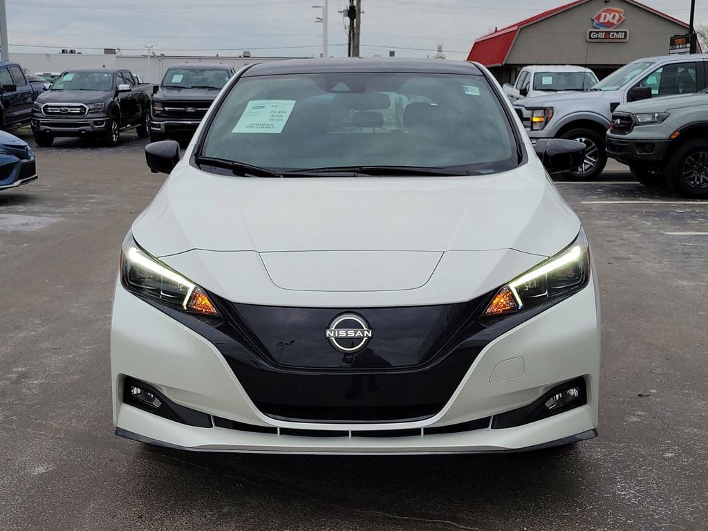 Used 2025 Nissan Leaf SV Plus image 2