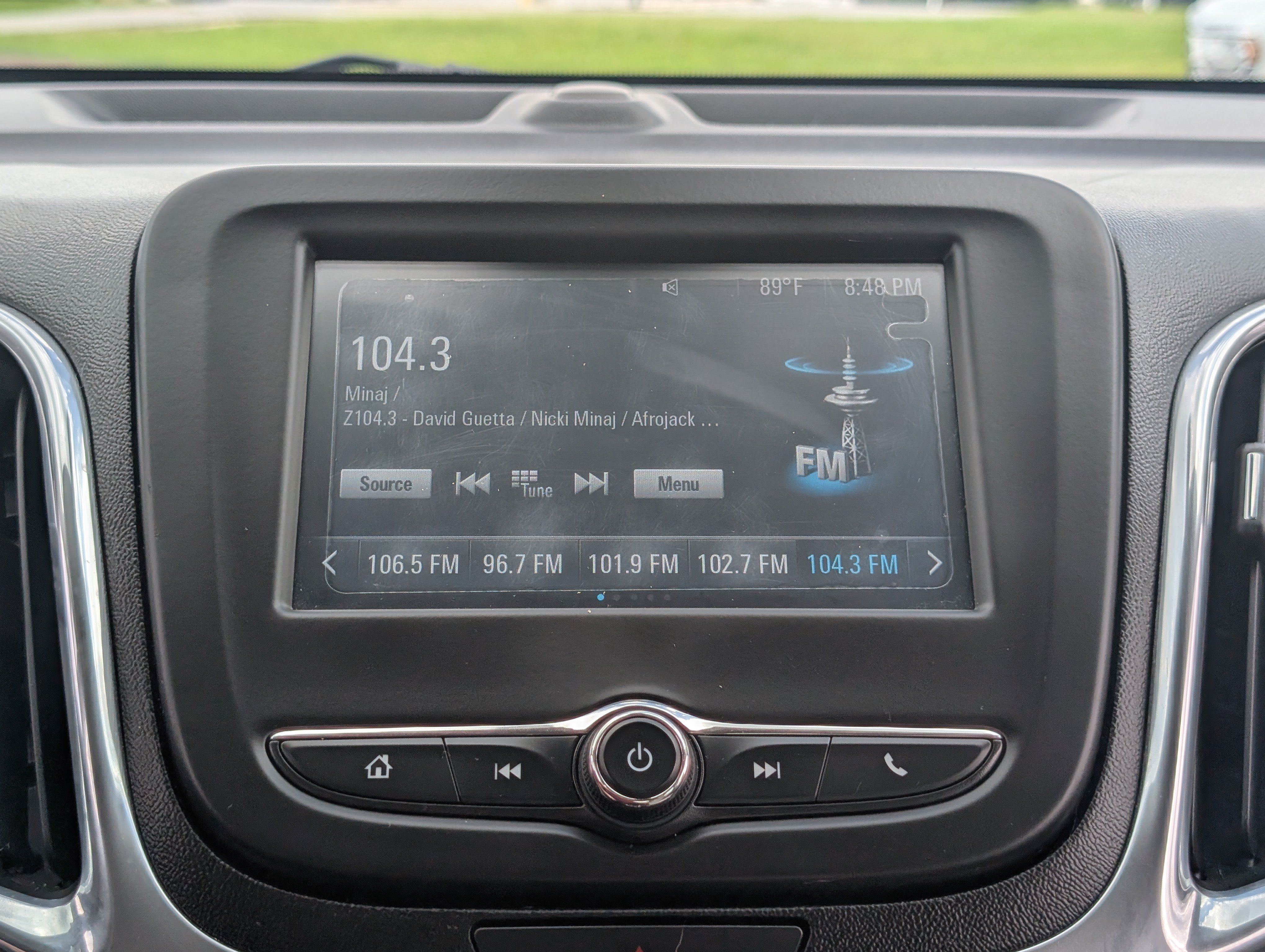 Used 2018 Chevrolet Equinox LS FWD image 23