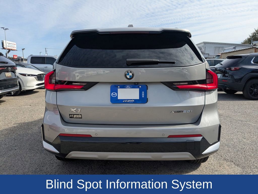 Used 2024 BMW X1 xDrive28i w/ Convenience Package image 4