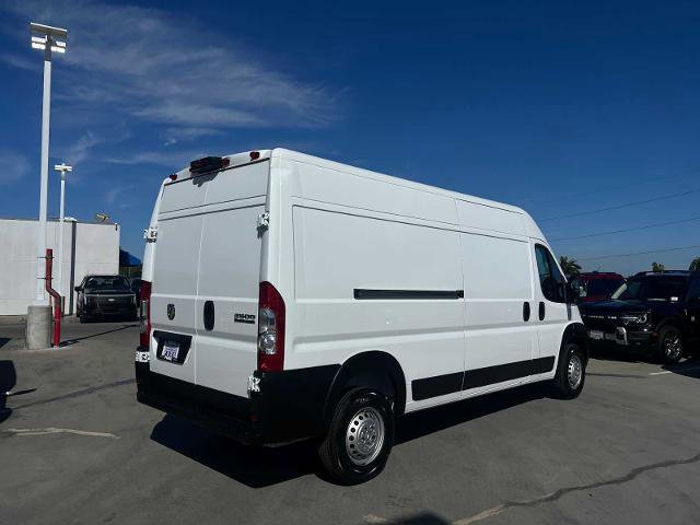 Used 2024 RAM ProMaster 2500 w/ Safety Group image 8