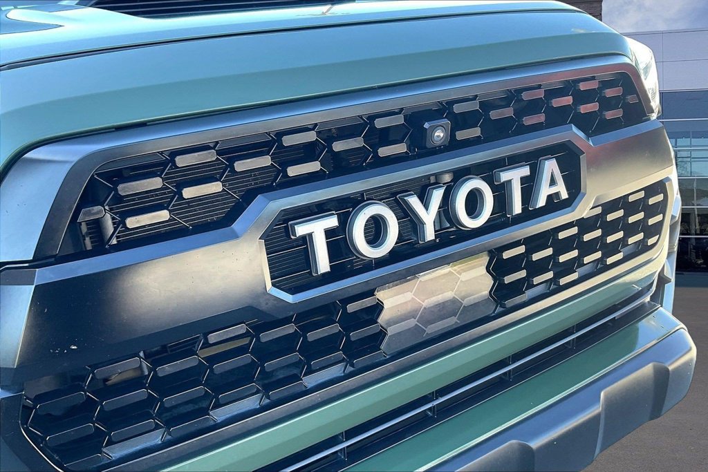 Used 2020 Toyota Tacoma TRD Pro AWD/4WD image 33