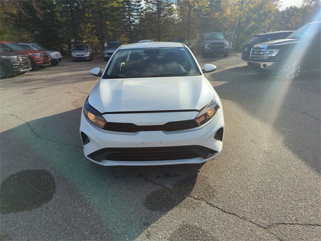 Used 2023 Kia Forte LXS image 9