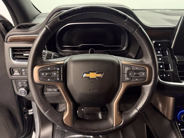 Used 2023 Chevrolet Tahoe High Country w/ Advanced Technology Package AWD/4WD image 17