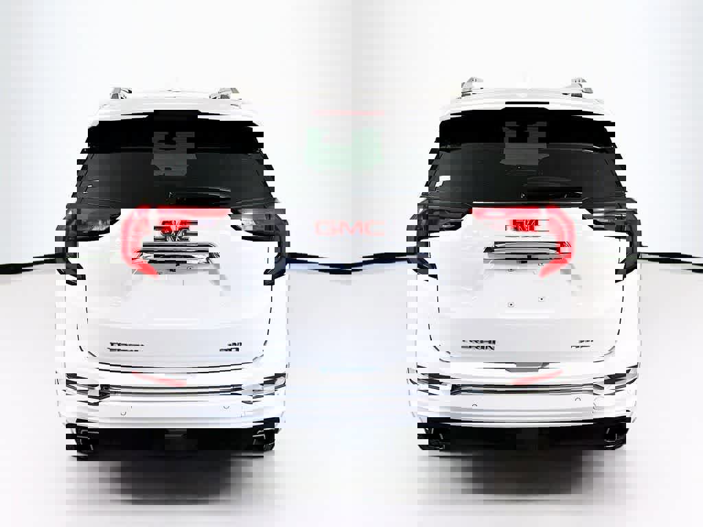 Used 2019 GMC Terrain Denali w/ Driver Alert Package II image 4