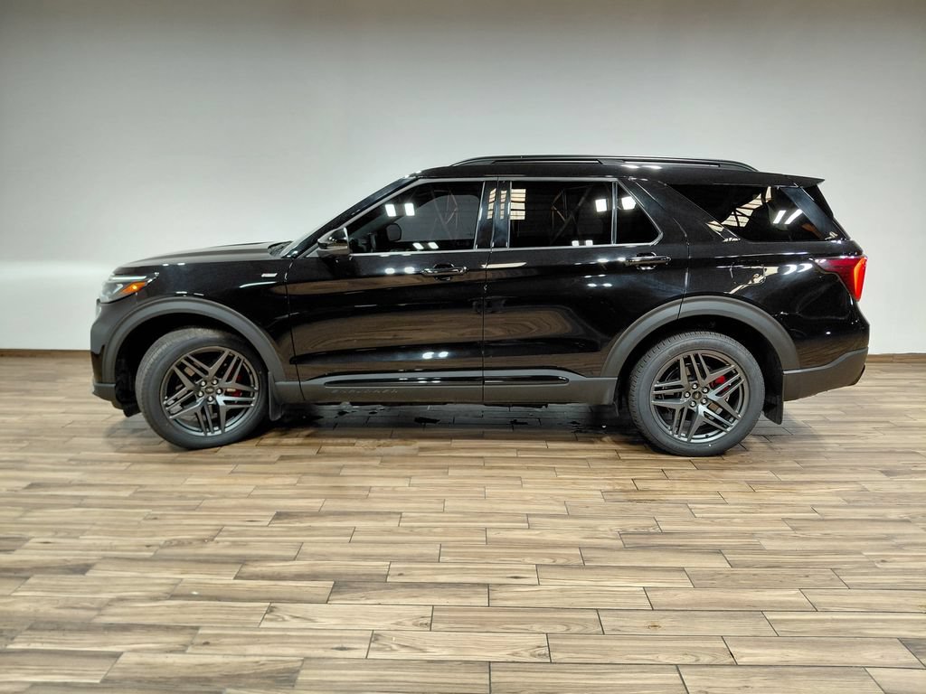 Certified 2025 Ford Explorer ST-Line w/ Premium Package AWD/4WD image 22
