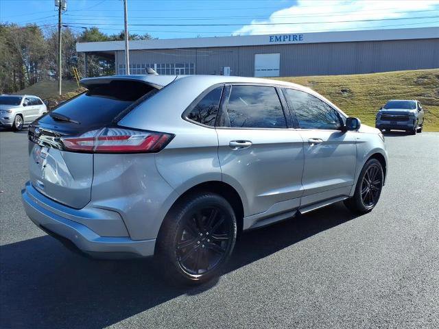 Certified 2022 Ford Edge ST-Line image 3