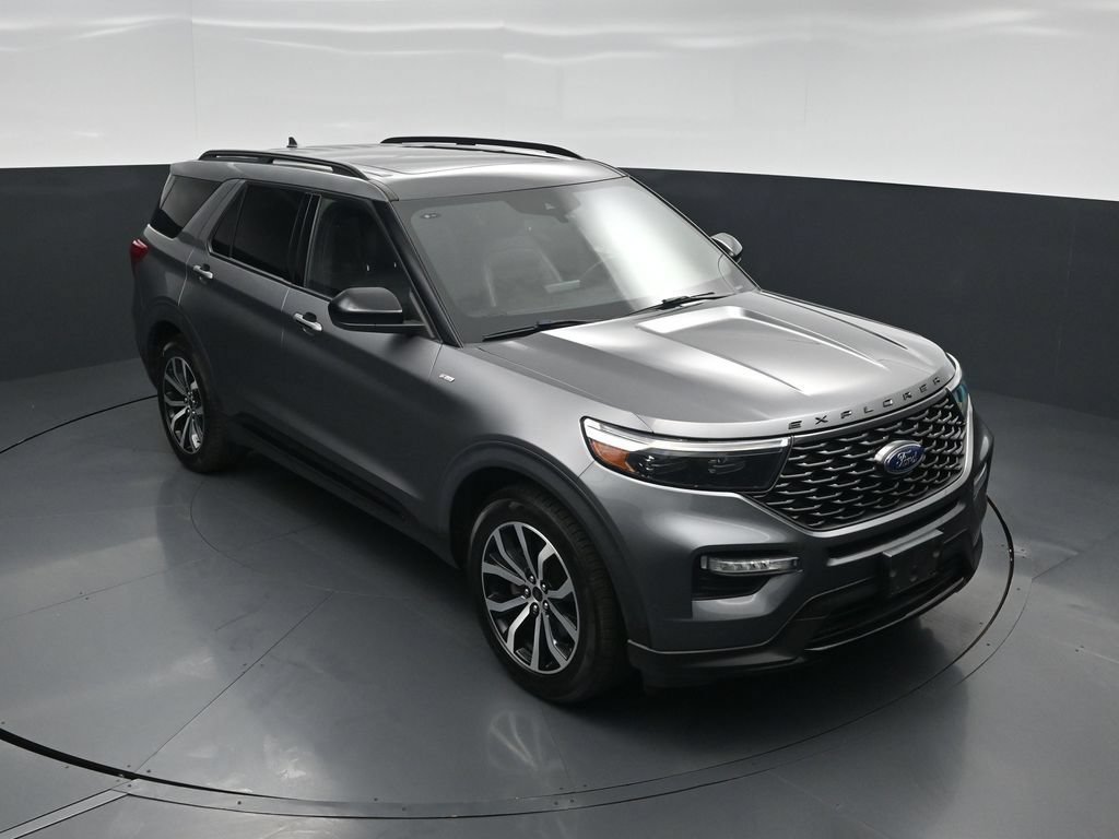 Certified 2023 Ford Explorer ST-Line w/ Class IV Trailer Tow Package RWD image 34