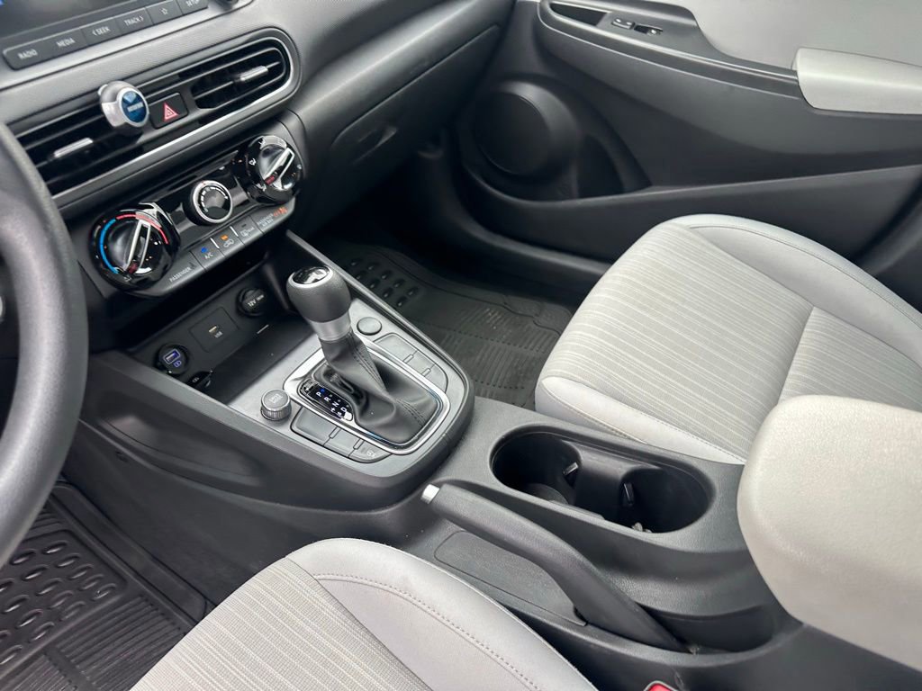 Used 2023 Hyundai Kona SEL image 15